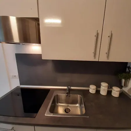 Bmp Gioiosa 2 Giardino Vista Maggiore Apartman Belgirate